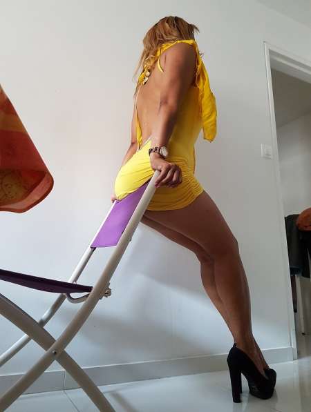 Photo de  NEW SEXY HOT GIRL LAYLA CHAUDE VERY COQUINE HOT