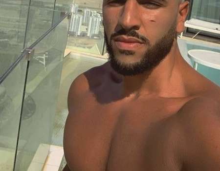 Photo de Marocain charmant sexe de 23 cm dispo