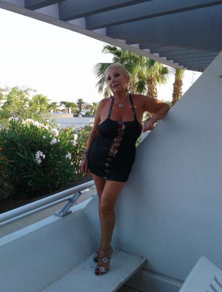 Photo de maitresse julie 45