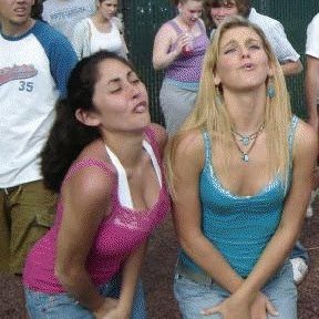 Photo de Paie femme pour coup dans mes noisettes
