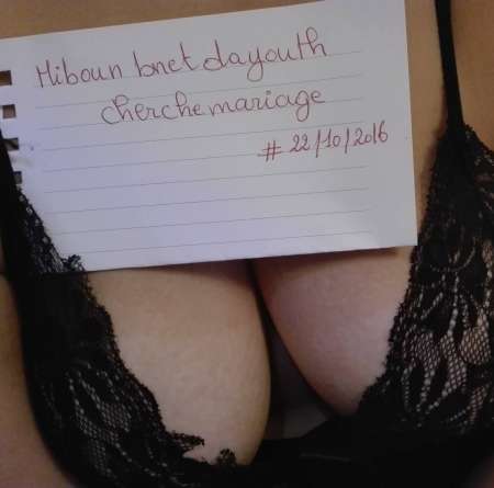 Photo de Couple cherche F africaine ou beurette en IDF