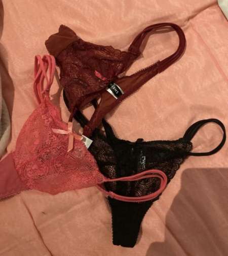 Photo de Culotte string portée