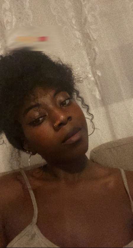 Photo de Moneymiss en recherche d’un moneyslave