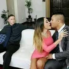 Photo de Je cherche d'femmes pour faire sexs ou un couple.