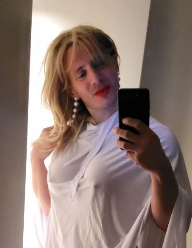 Photo de travesti cherche foyer black ou foyer arabe plan