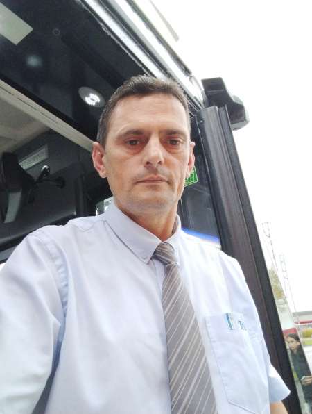 Photo de Homme de 45 ans recherche couple pour trio
