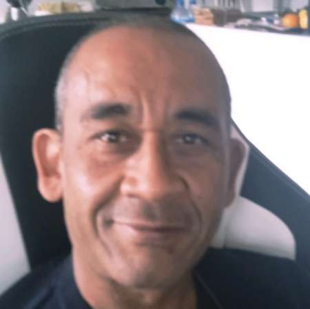 Photo de jeune homme de 52 ans recherche compagne cool