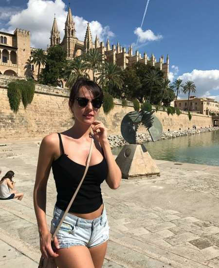 Photo de Laure très coquine aime séniors