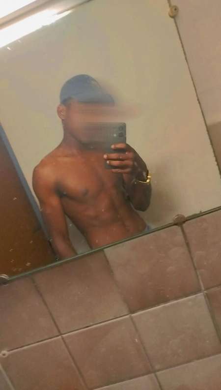 Photo de Escort Boy a votre disposition