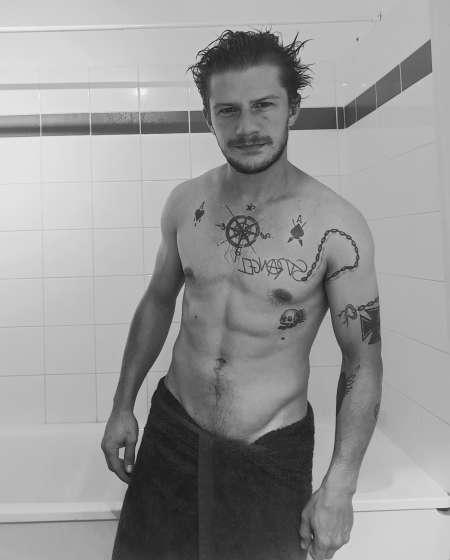 Photo de Homme hétéro disponible pour soirée