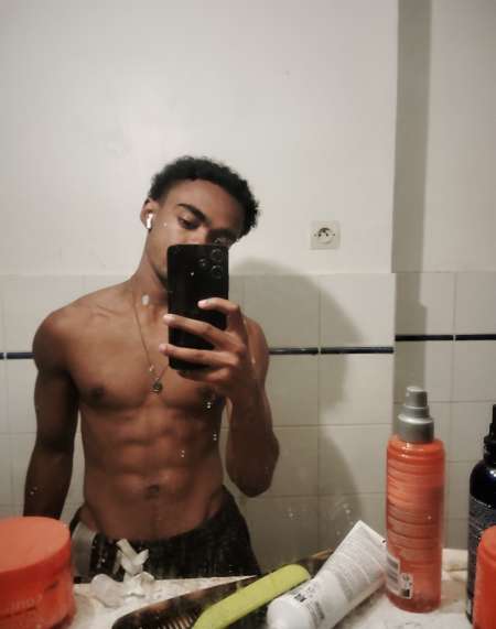 Photo de Cherche plan dans le 13