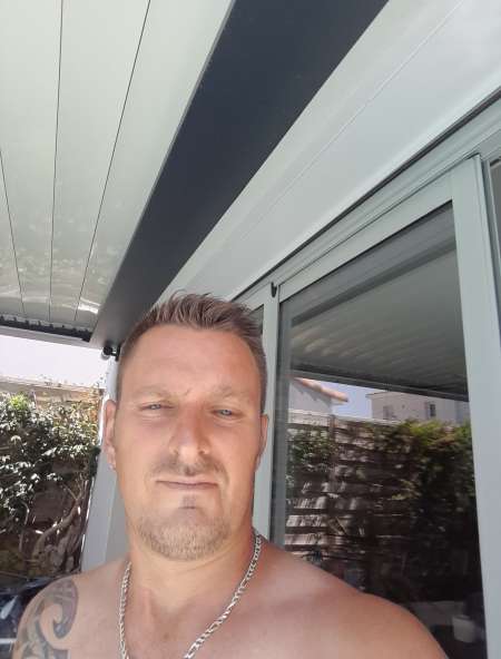 Photo de cherche femme mure sete