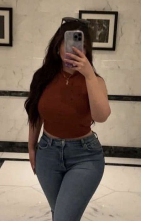 Photo de Belle femme masseuse de taille 40dessiné