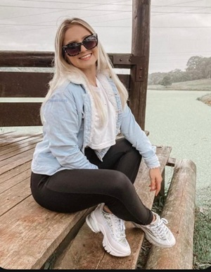 Photo de LARISSA PAYMT EN ESPEC