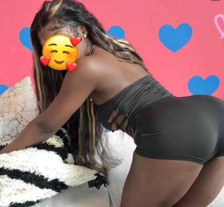 Photo de COUCOU JE SUIS DISPONIBLE ABYME