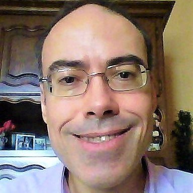 Photo de Je suis célibataire merci.
