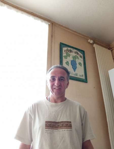 Photo de homme recherche femme ou couple pou trio .