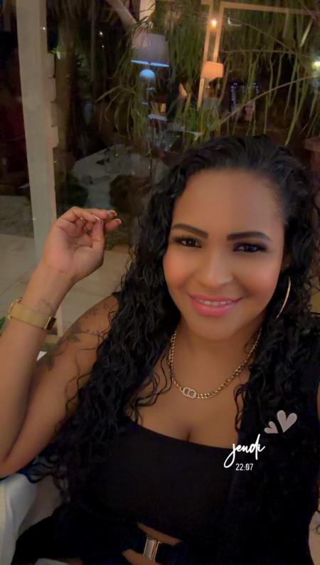 Photo de Diana morena latina75